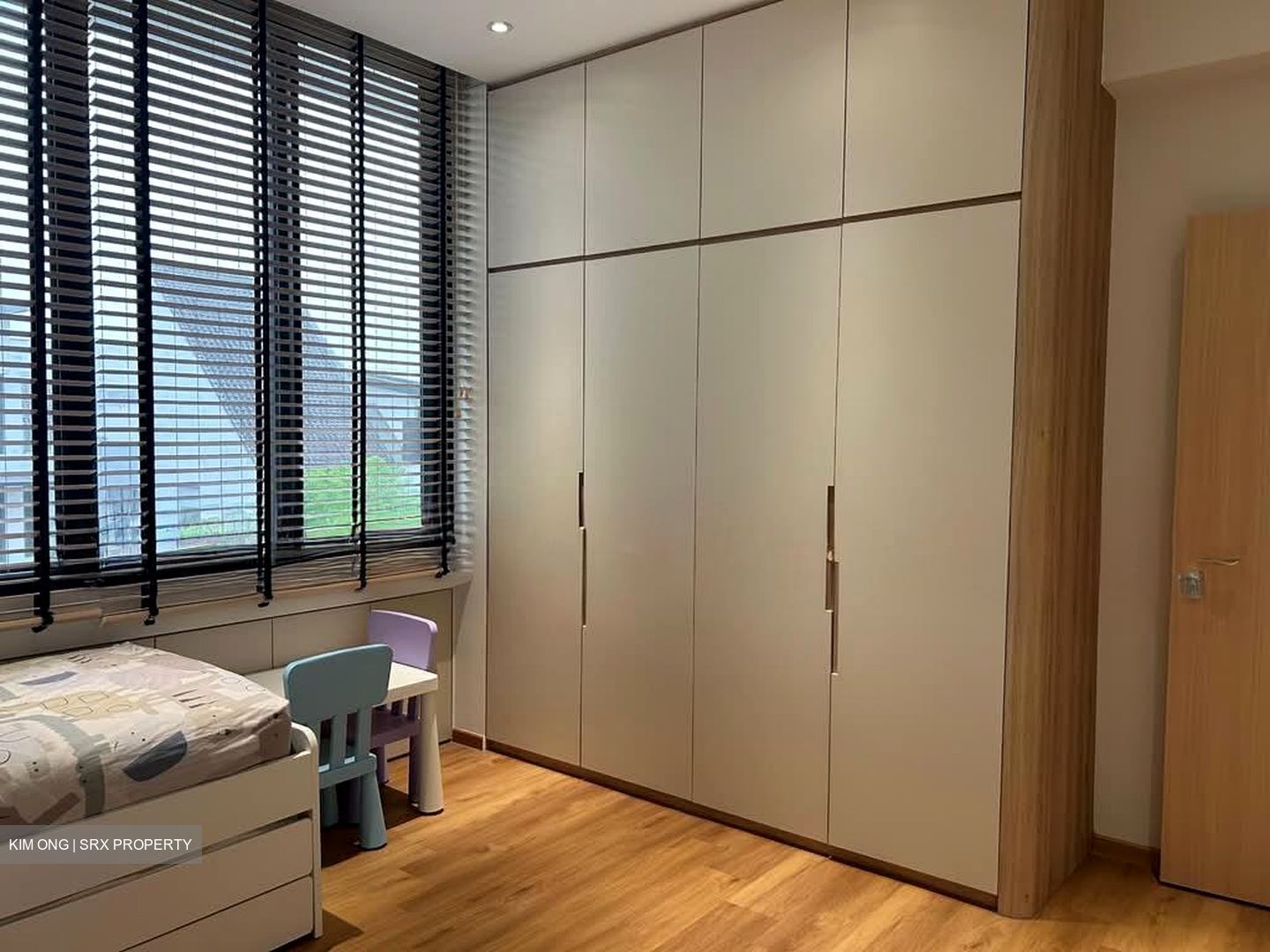 Sixth Avenue Centre (D10), Apartment #560757121